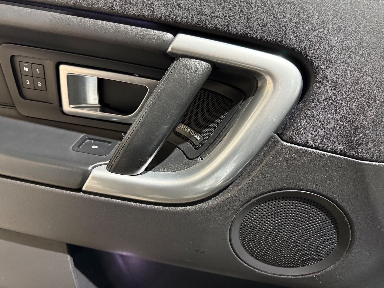 Used Land Rover Discovery Sport 2017 for sale - 77050996: Photo 8