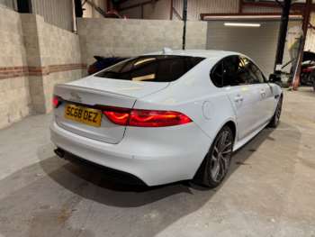 Used Jaguar XF 2018 for sale - 75412795: Photo