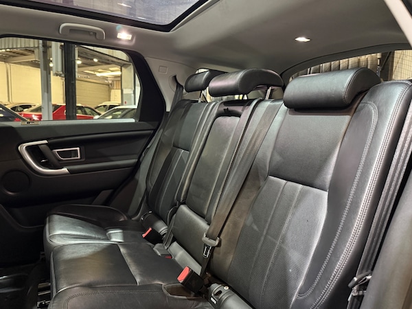 Used Land Rover Discovery Sport 2017 for sale - 75457340: Photo 14