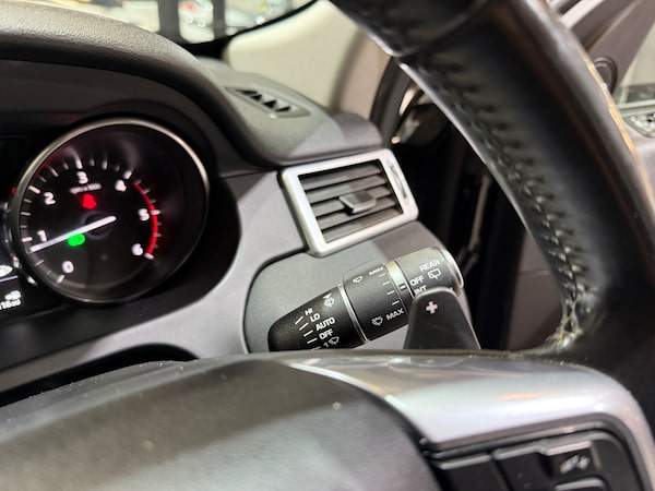 Used Land Rover Discovery Sport 2017 for sale - 75457340: Photo 36