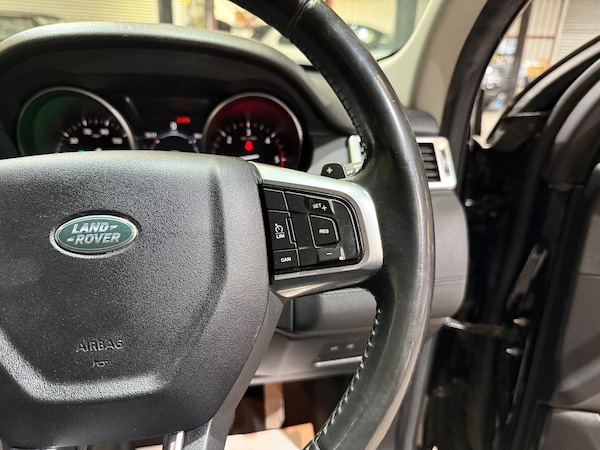Used Land Rover Discovery Sport 2017 for sale - 75457340: Photo 37