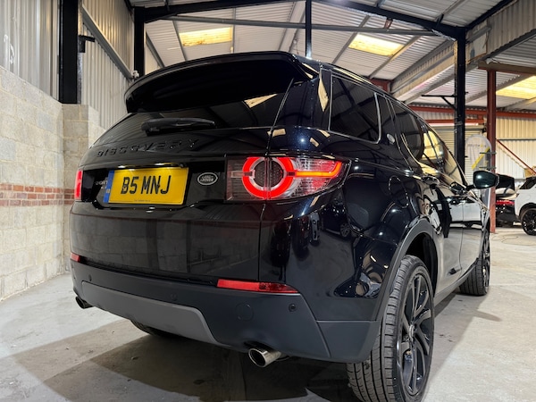 Used Land Rover Discovery Sport 2017 for sale - 75457340: Photo 50