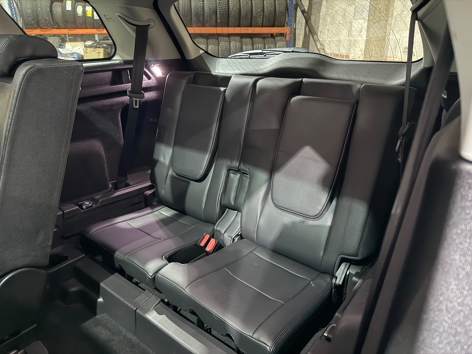 Used Land Rover Discovery Sport 2018 for sale - 77557327: Photo 17