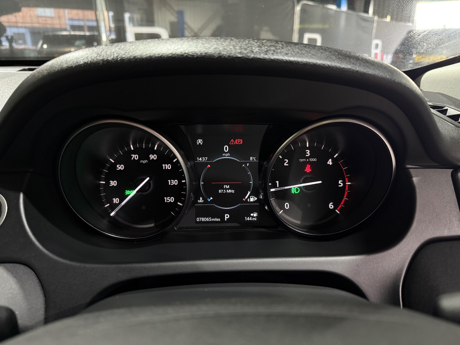 Used Land Rover Discovery Sport 2018 for sale - 77557327: Photo 37