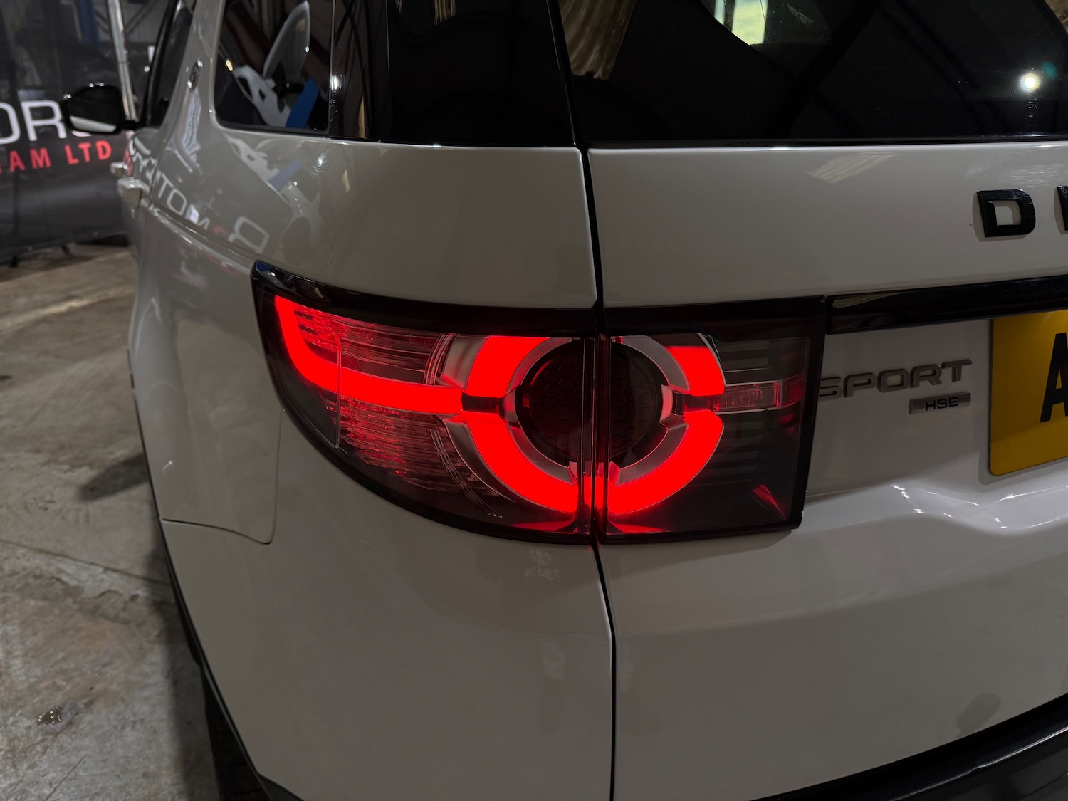 Used Land Rover Discovery Sport 2018 for sale - 77557327: Photo 51