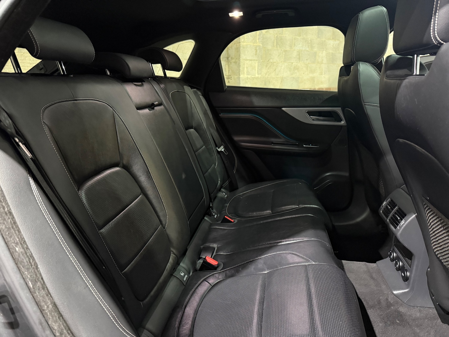 Used Jaguar F-Pace 2017 for sale - 76046989: Photo 22