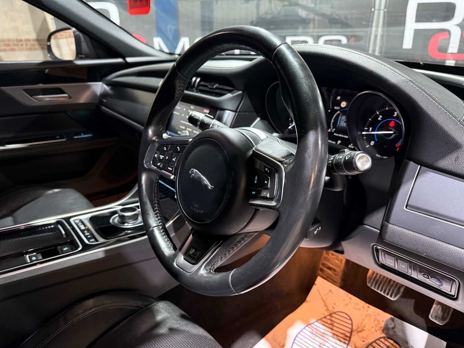 Used Jaguar XF 2018 for sale - 77398481: Photo 22