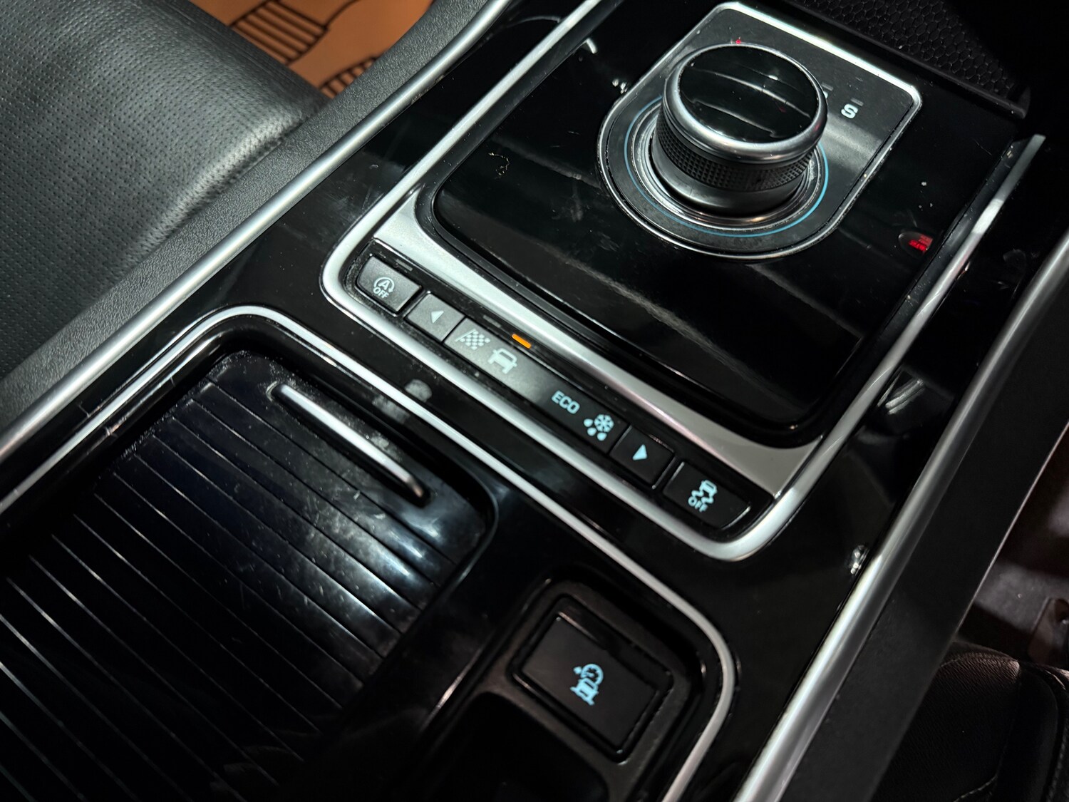 Used Jaguar XF 2018 for sale - 77398481: Photo 37