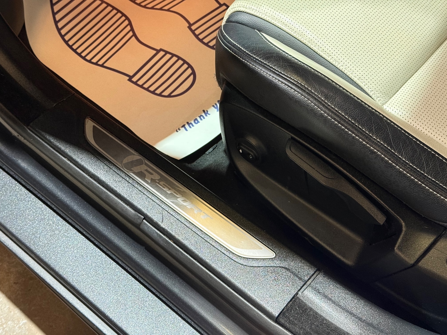 Used Jaguar XF 2016 for sale - 77894013: Photo 26