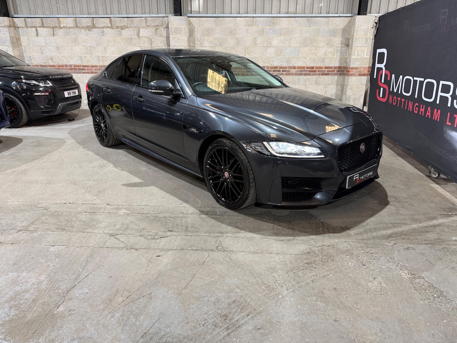 Used Jaguar XF 2016 for sale - 77894013: Photo 3