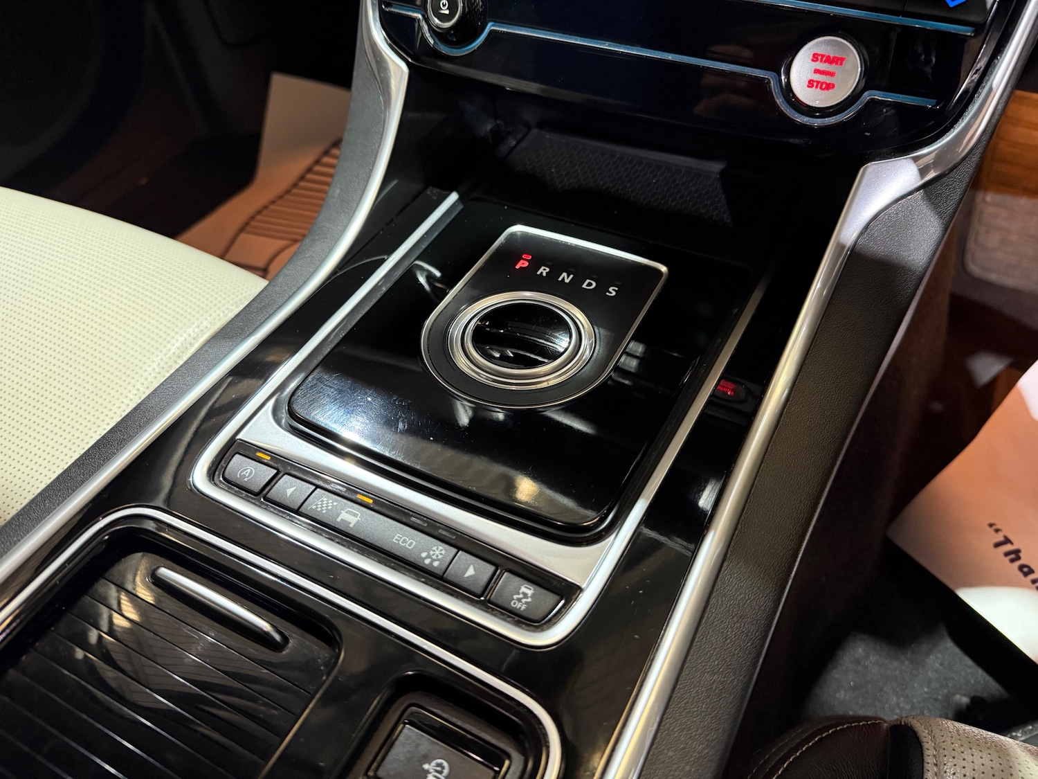 Used Jaguar XF 2016 for sale - 77894013: Photo 44