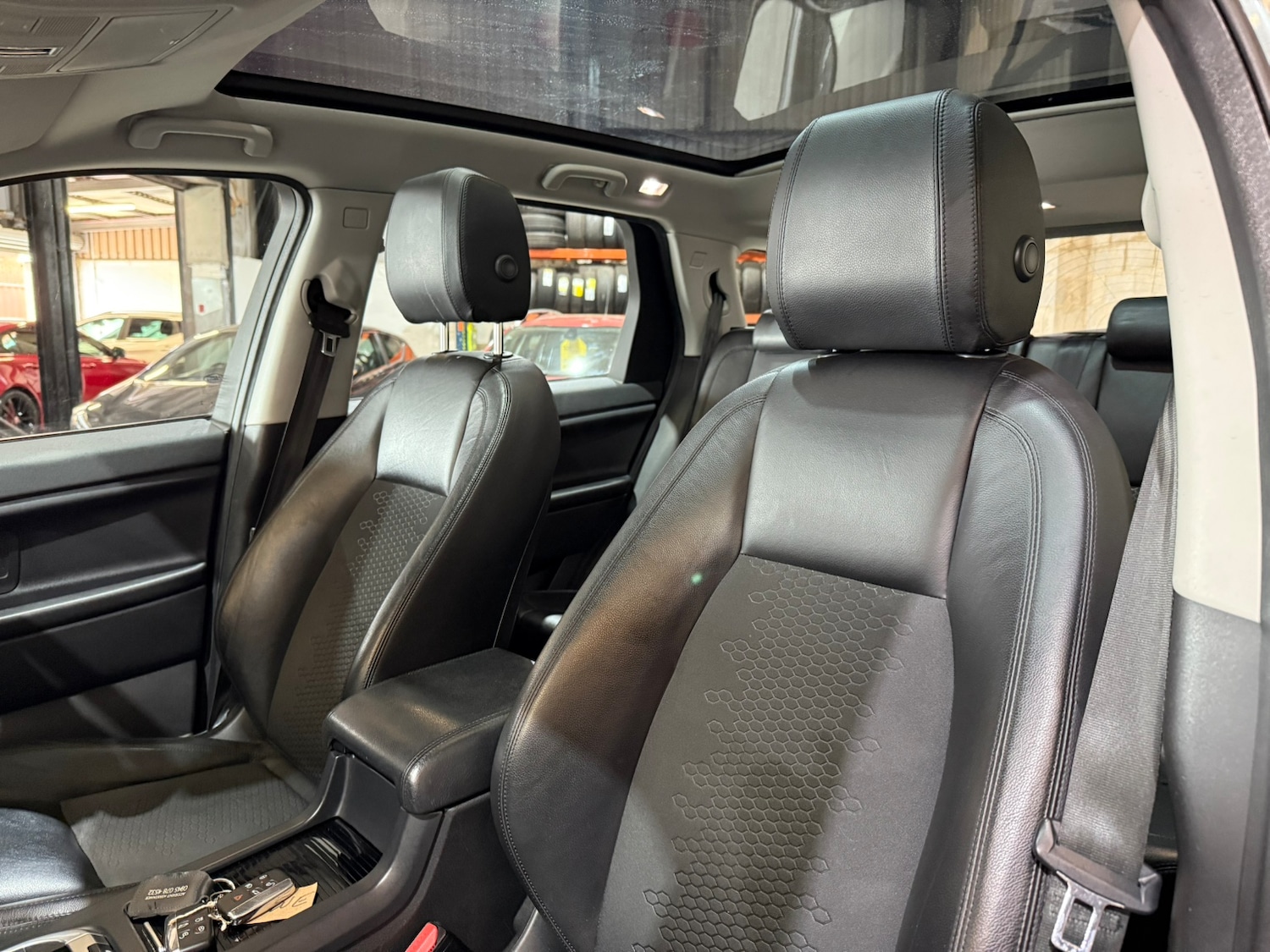 Used Land Rover Discovery Sport 2016 for sale - 77259063: Photo 10