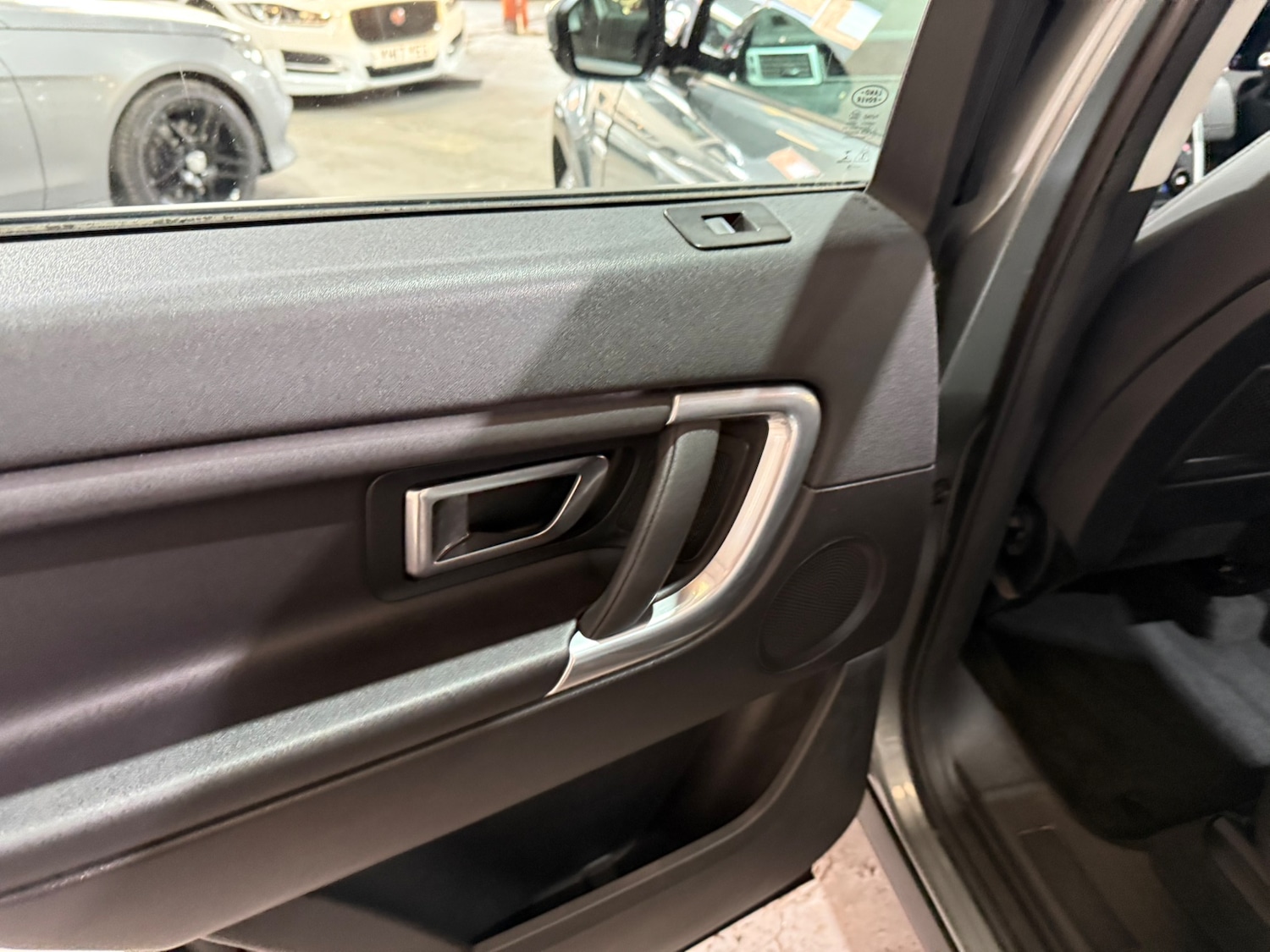 Used Land Rover Discovery Sport 2016 for sale - 77259063: Photo 13