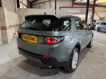 Used Land Rover Discovery Sport 2016 for sale - 77259063: Photo
