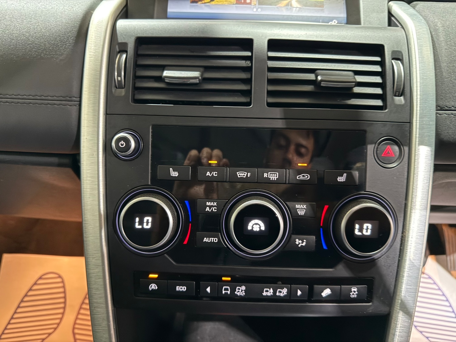 Used Land Rover Discovery Sport 2016 for sale - 77259063: Photo 41