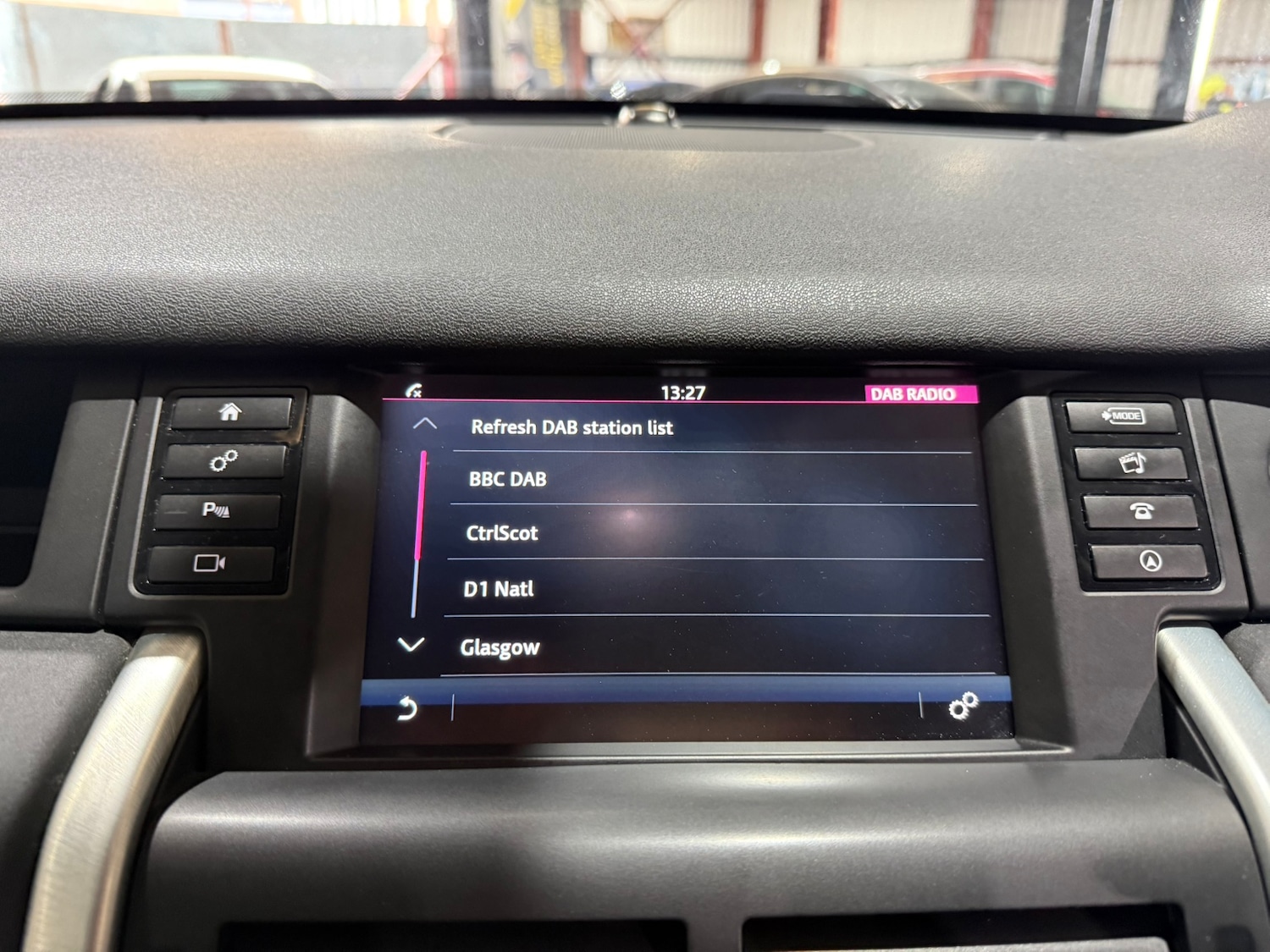 Used Land Rover Discovery Sport 2016 for sale - 77259063: Photo 46