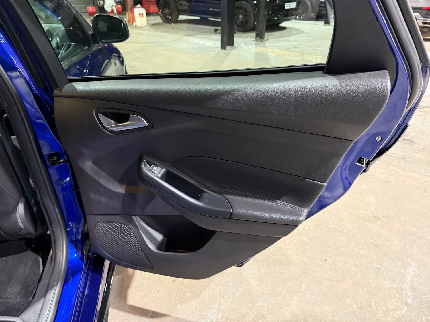 Used Ford Focus 2015 for sale - 76635940: Photo 17