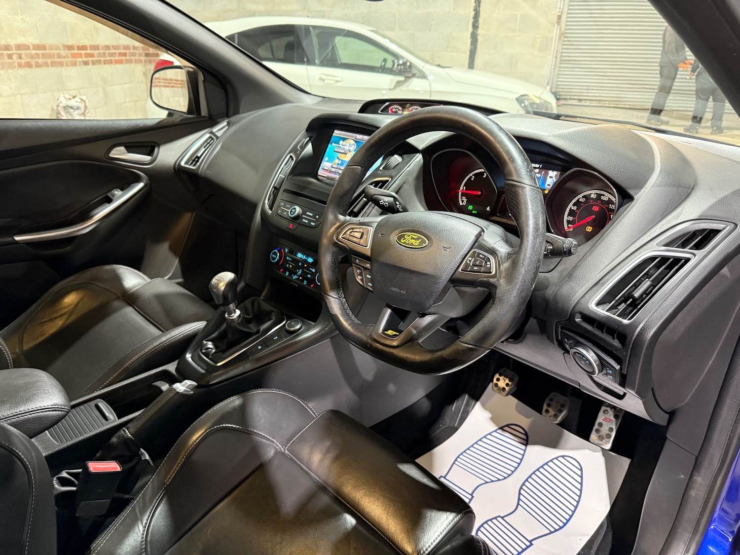 Used Ford Focus 2015 for sale - 76635940: Photo 23