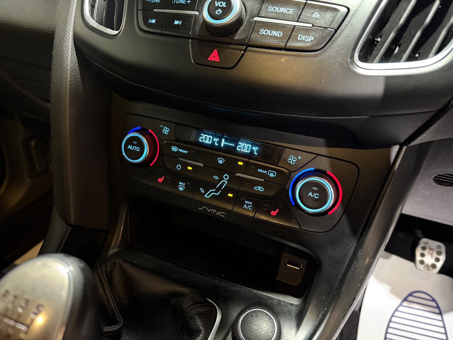 Used Ford Focus 2015 for sale - 76635940: Photo 34