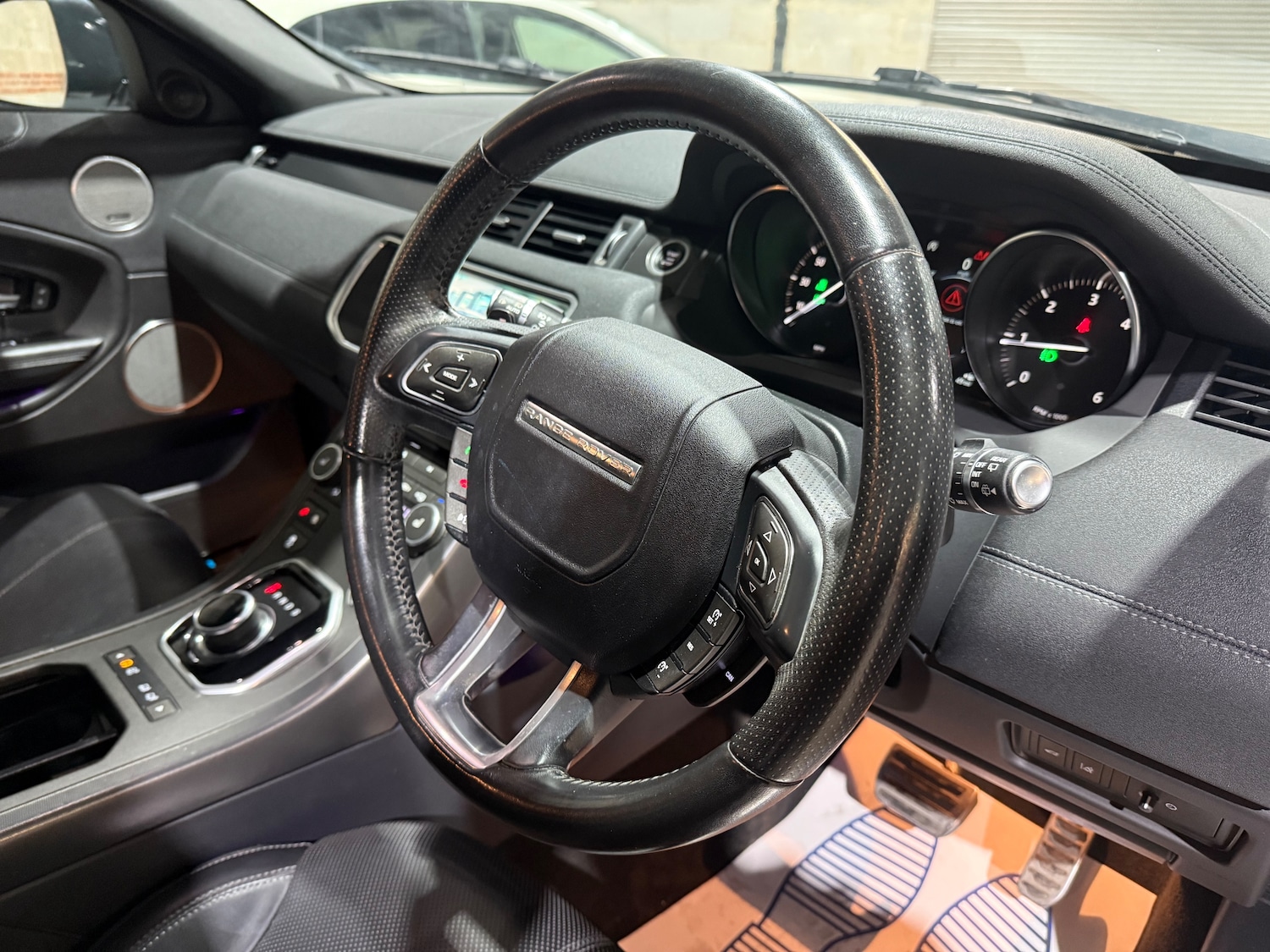 Used Land Rover Range Rover Evoque 2019 for sale - 76635941: Photo 25