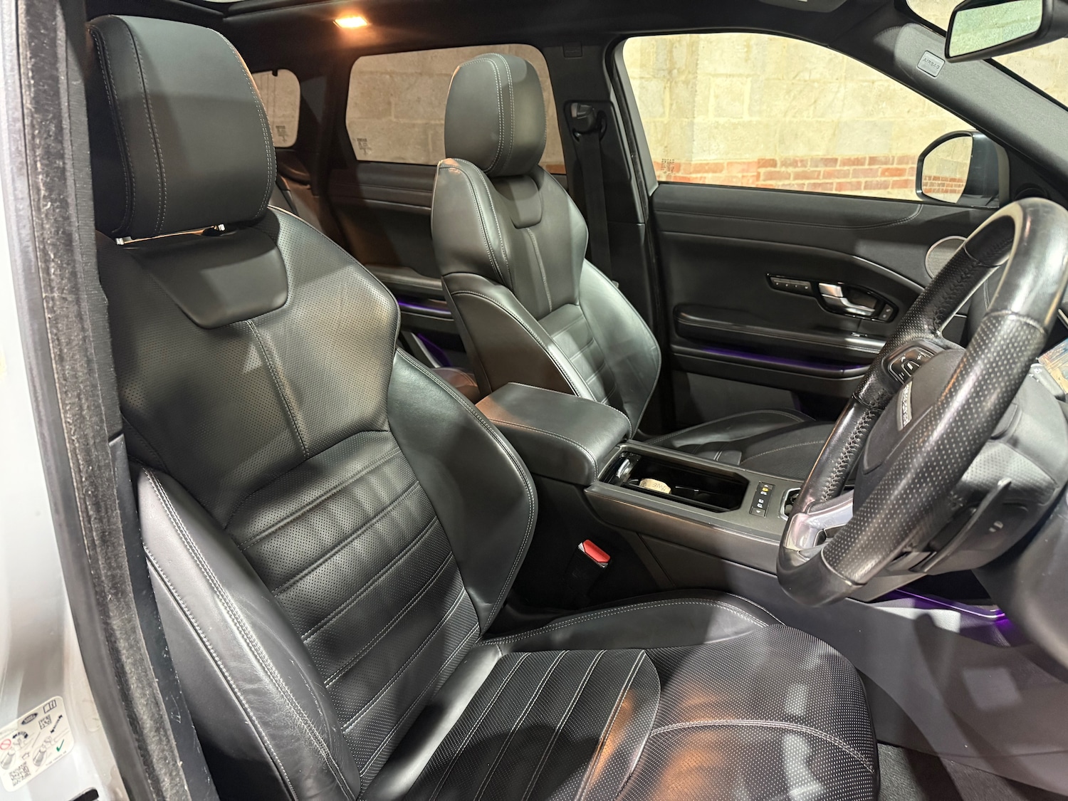 Used Land Rover Range Rover Evoque 2019 for sale - 76635941: Photo 27