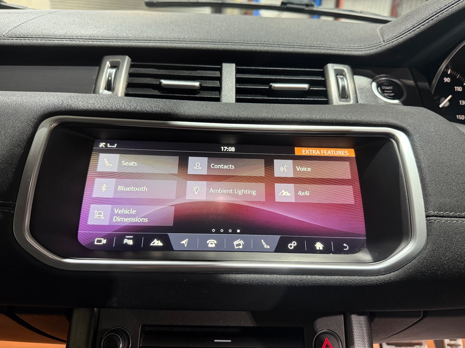 Used Land Rover Range Rover Evoque 2019 for sale - 76635941: Photo 40