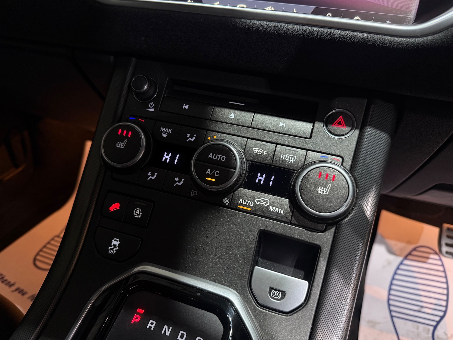 Used Land Rover Range Rover Evoque 2019 for sale - 76635941: Photo 41