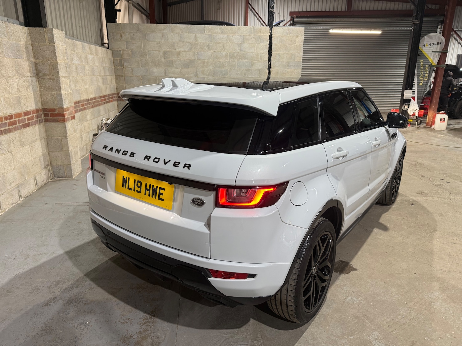Used Land Rover Range Rover Evoque 2019 for sale - 76635941: Photo 51