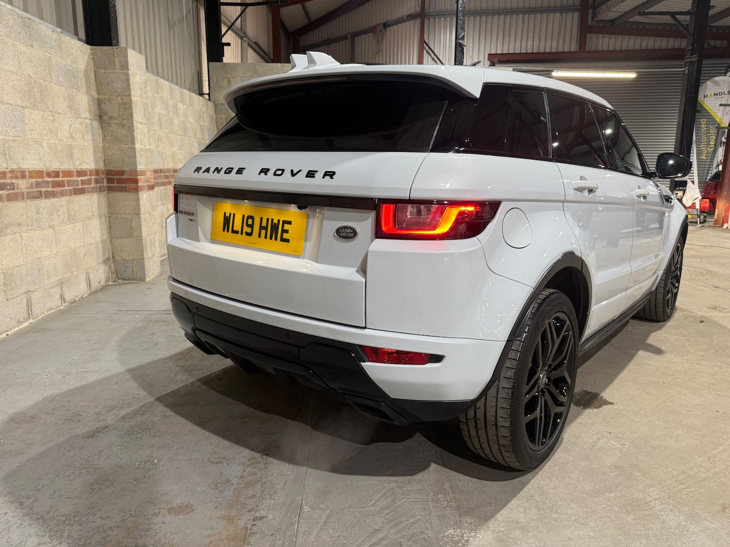 Used Land Rover Range Rover Evoque 2019 for sale - 76635941: Photo 52