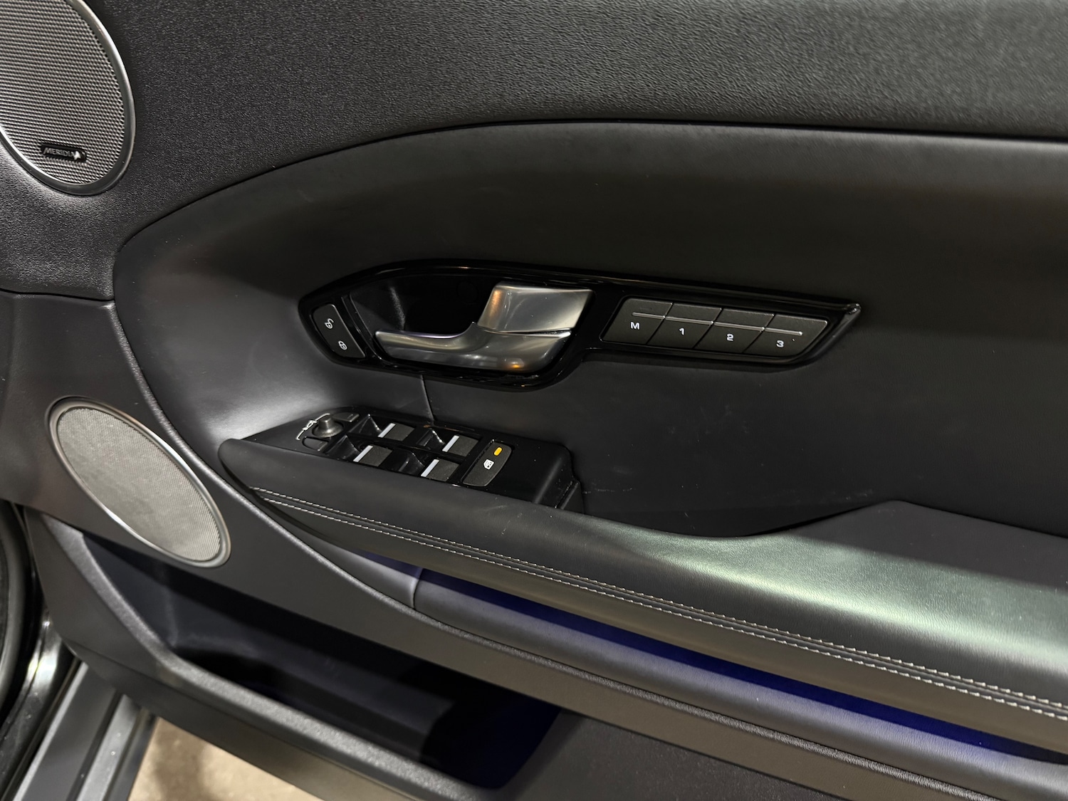 Used Land Rover Range Rover Evoque 2018 for sale - 76420241: Photo 23