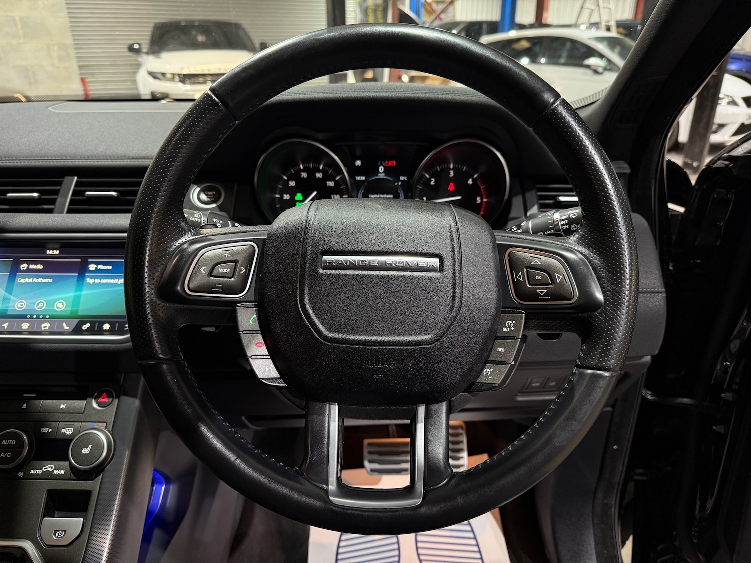 Used Land Rover Range Rover Evoque 2018 for sale - 76420241: Photo 31