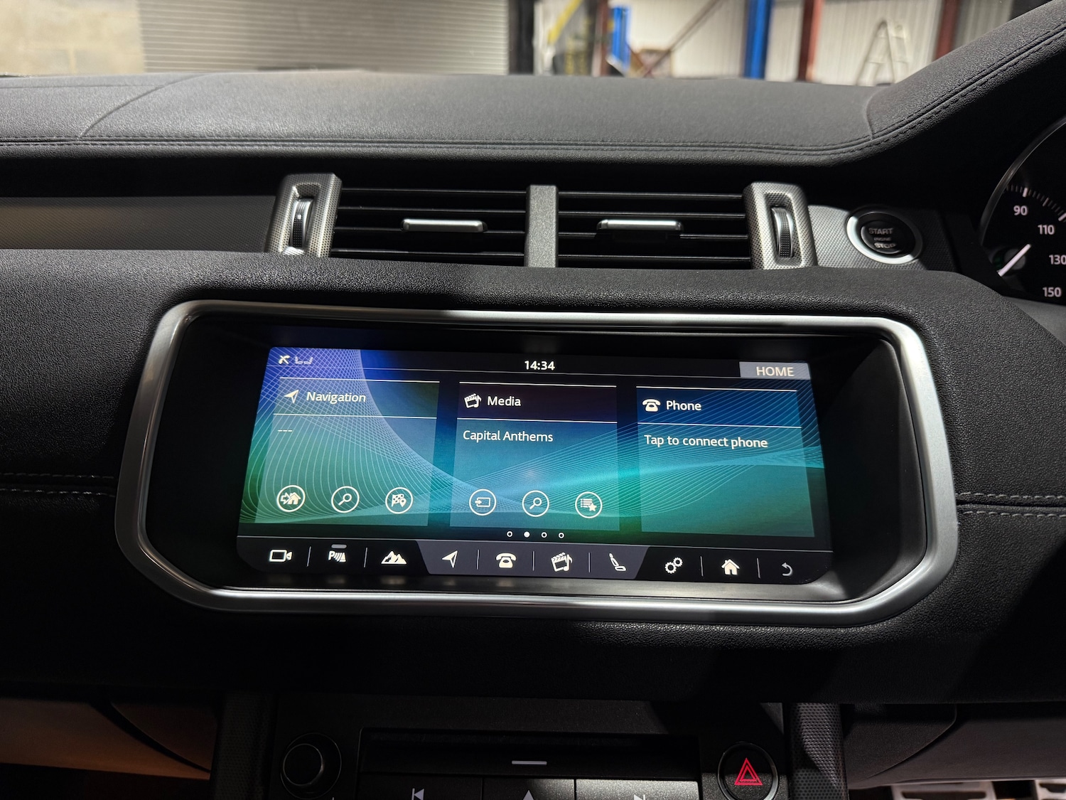 Used Land Rover Range Rover Evoque 2018 for sale - 76420241: Photo 38