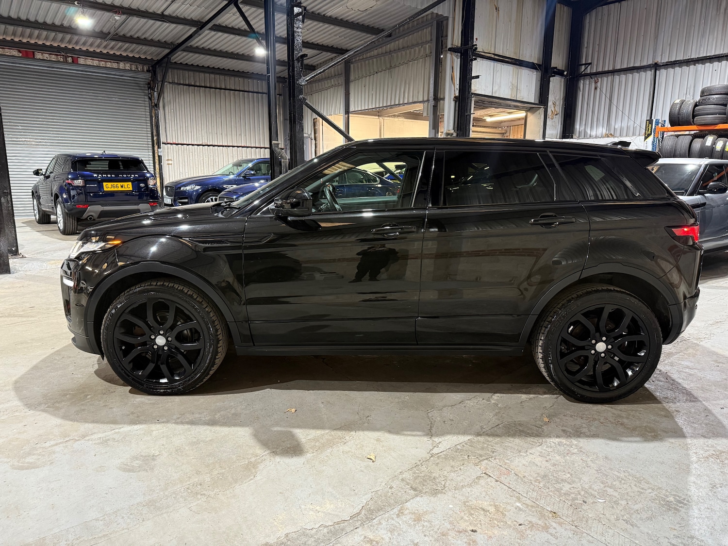 Used Land Rover Range Rover Evoque 2018 for sale - 76420241: Photo 5