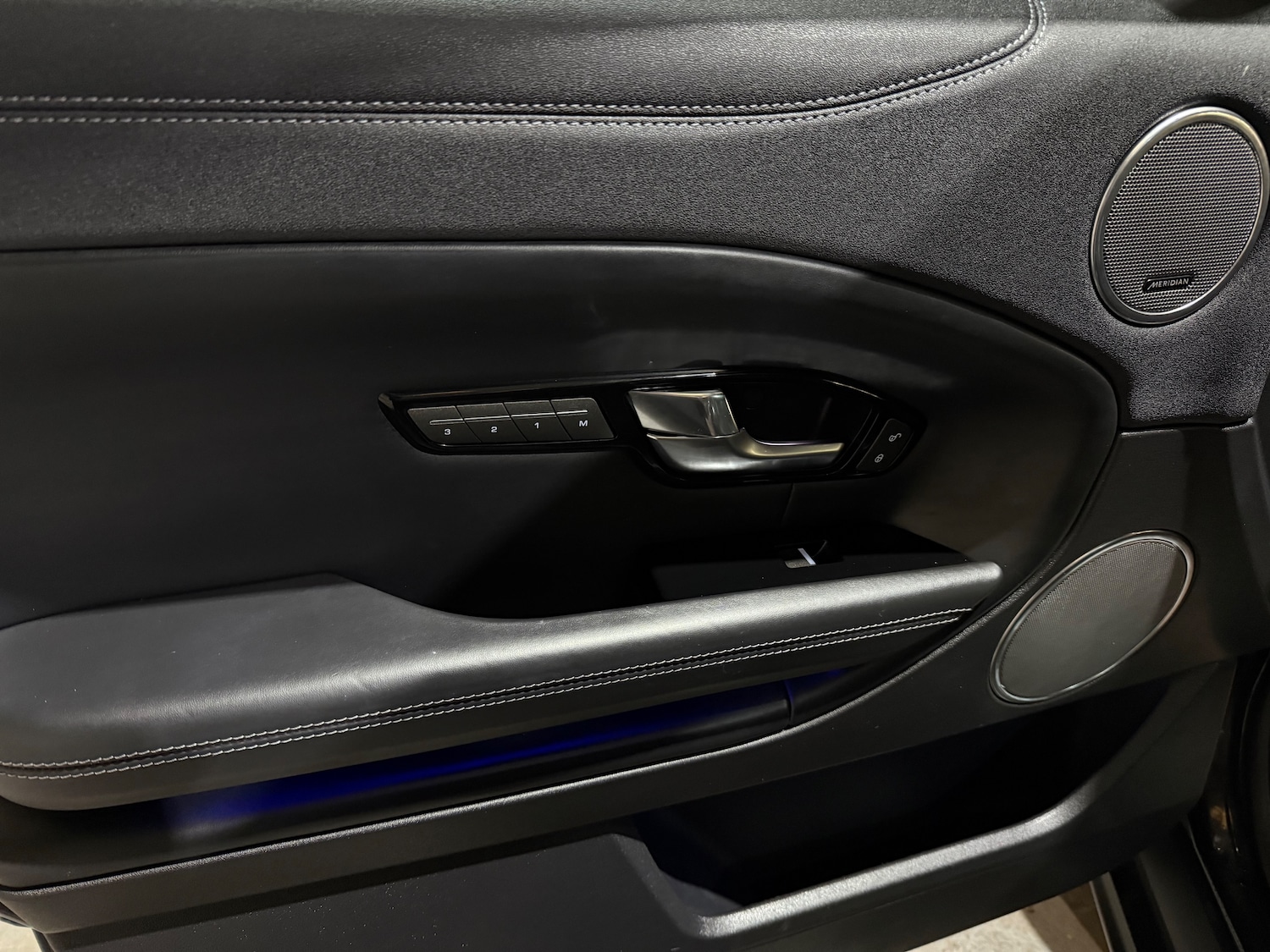 Used Land Rover Range Rover Evoque 2018 for sale - 76420241: Photo 8