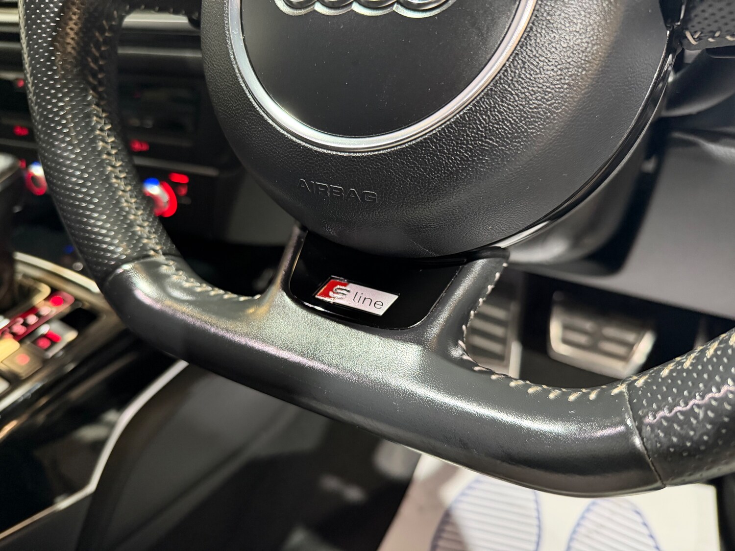 Used Audi A6 Saloon for sale - 78107089: Photo 38