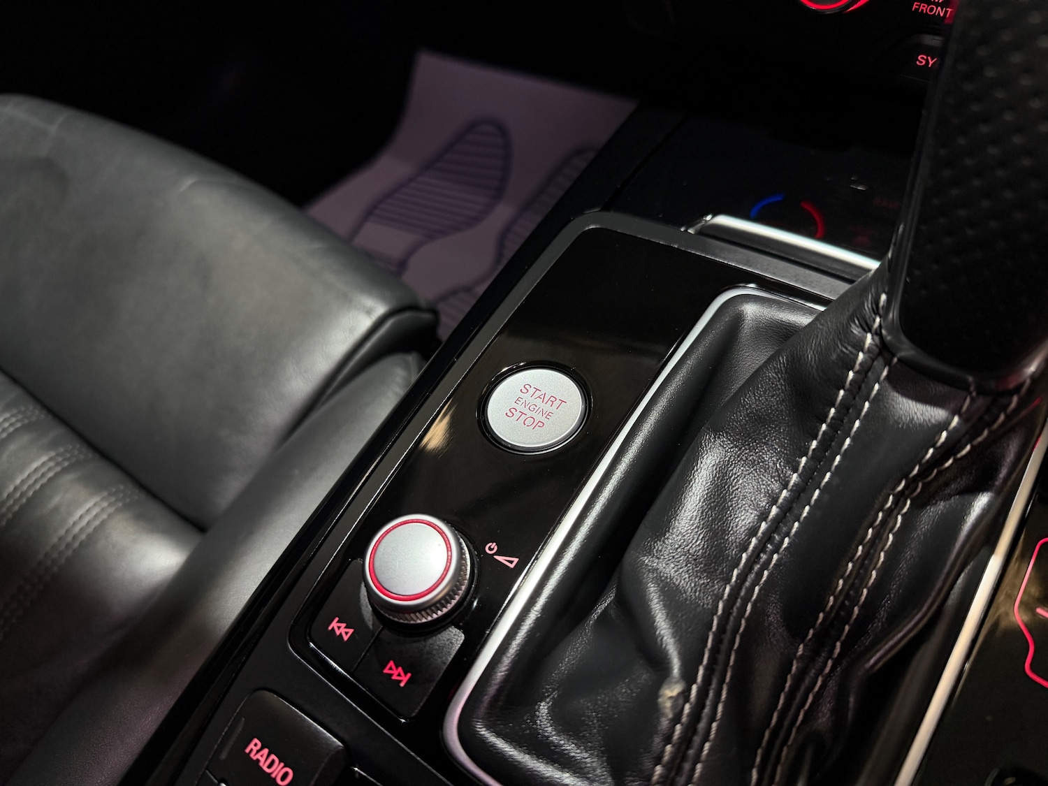 Used Audi A6 Saloon for sale - 78107089: Photo 44