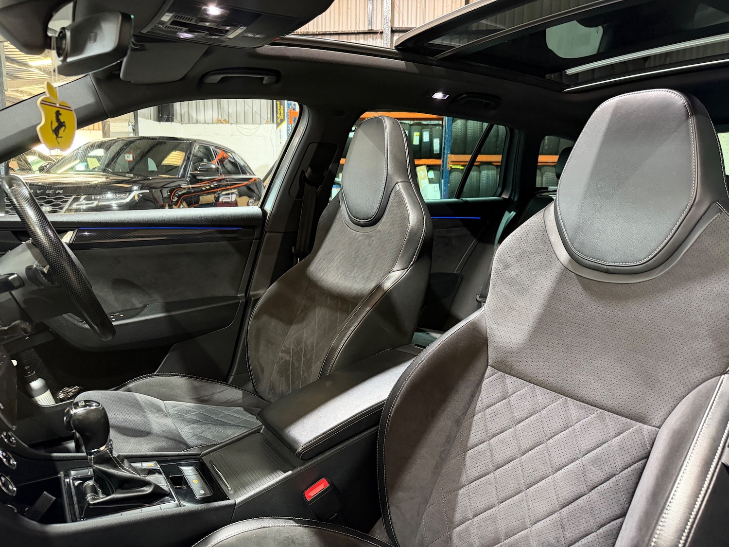 Used Skoda Superb 2018 for sale - 77394184: Photo 10