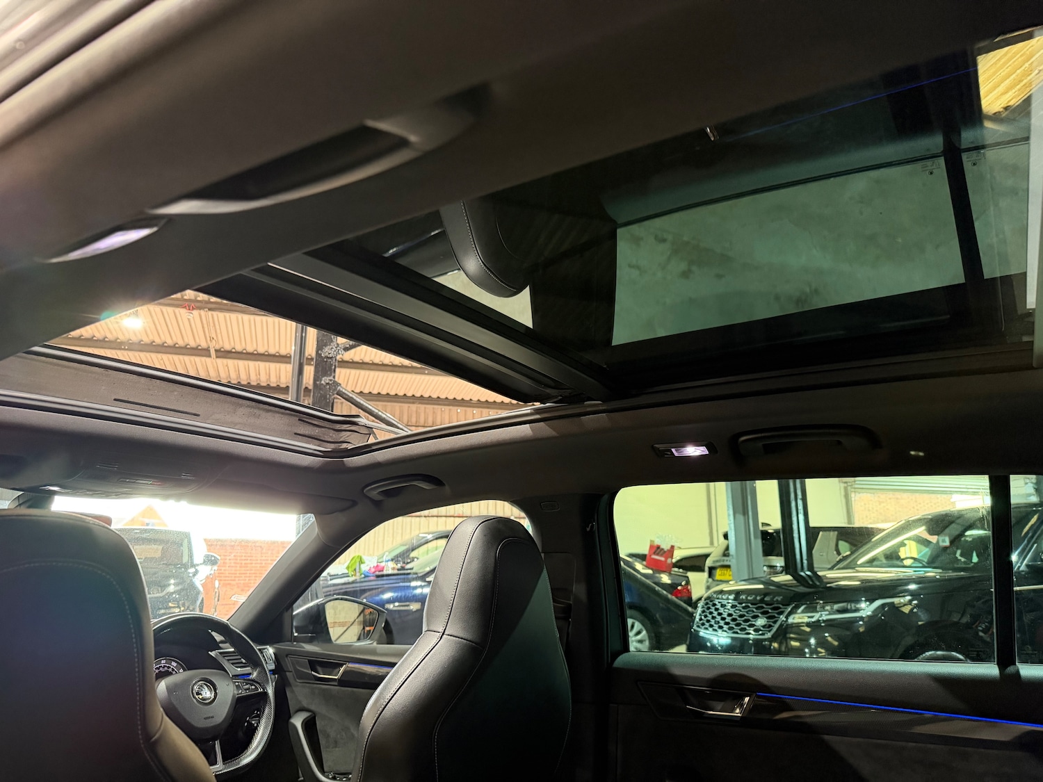 Used Skoda Superb 2018 for sale - 77394184: Photo 17