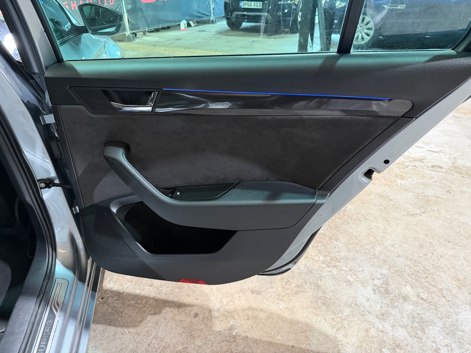 Used Skoda Superb 2018 for sale - 77394184: Photo 19