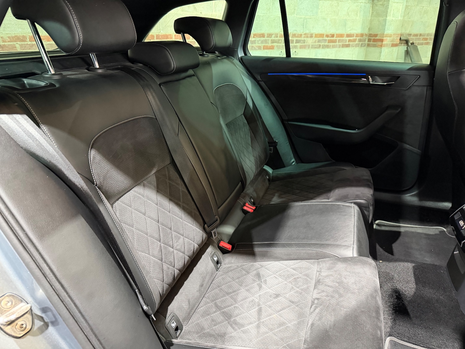 Used Skoda Superb 2018 for sale - 77394184: Photo 21