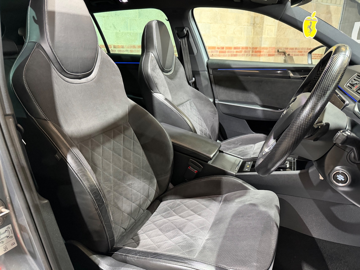 Used Skoda Superb 2018 for sale - 77394184: Photo 27