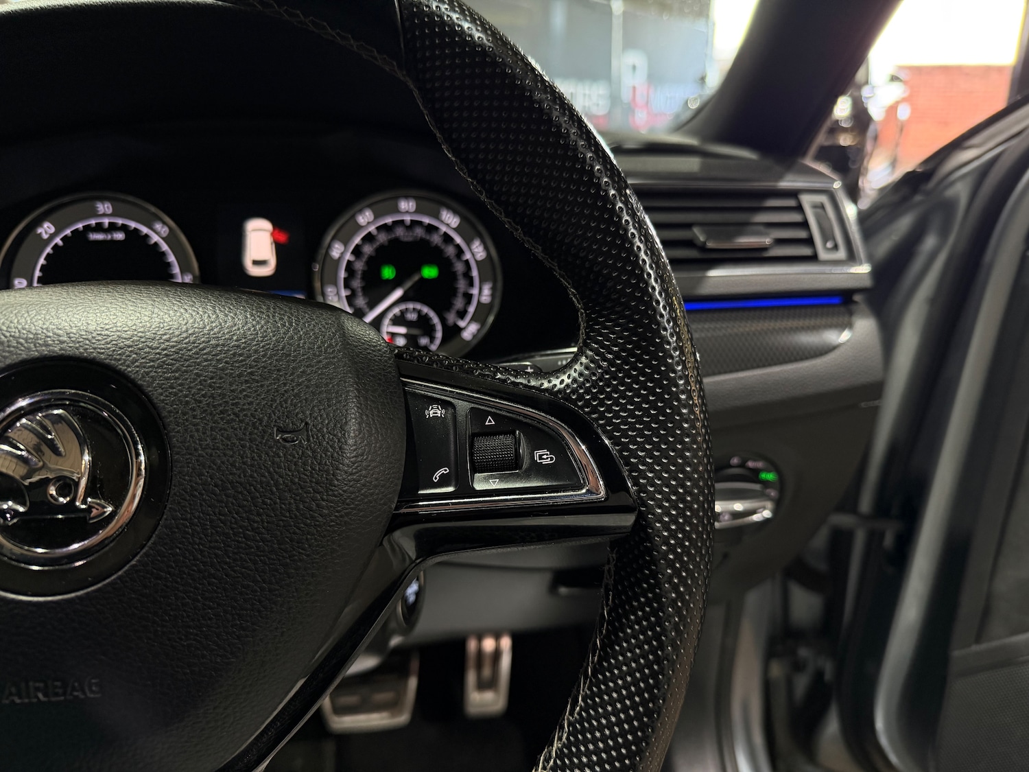 Used Skoda Superb 2018 for sale - 77394184: Photo 34