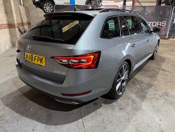Used Skoda Superb 2018 for sale - 77394184: Photo