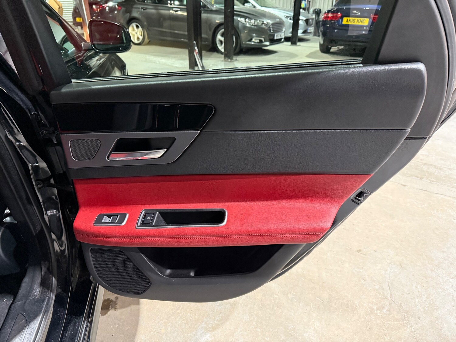 Used Jaguar XF 2016 for sale - 77557295: Photo 20