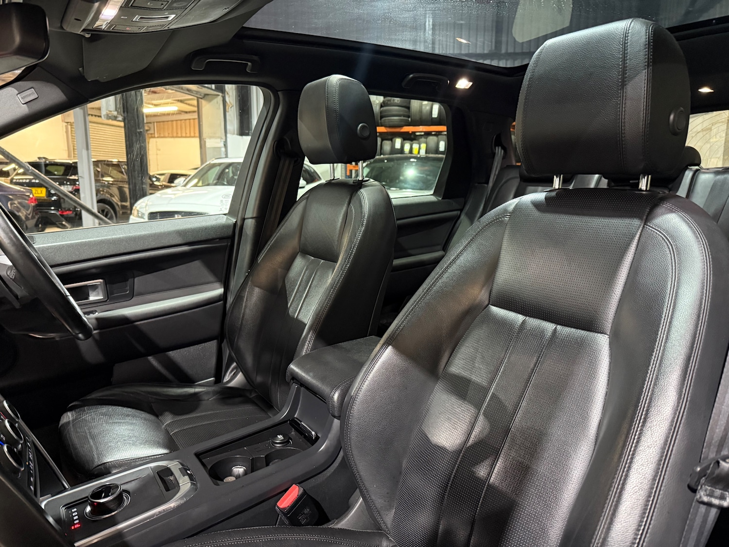 Used Land Rover Discovery Sport 2019 for sale - 76563487: Photo 10