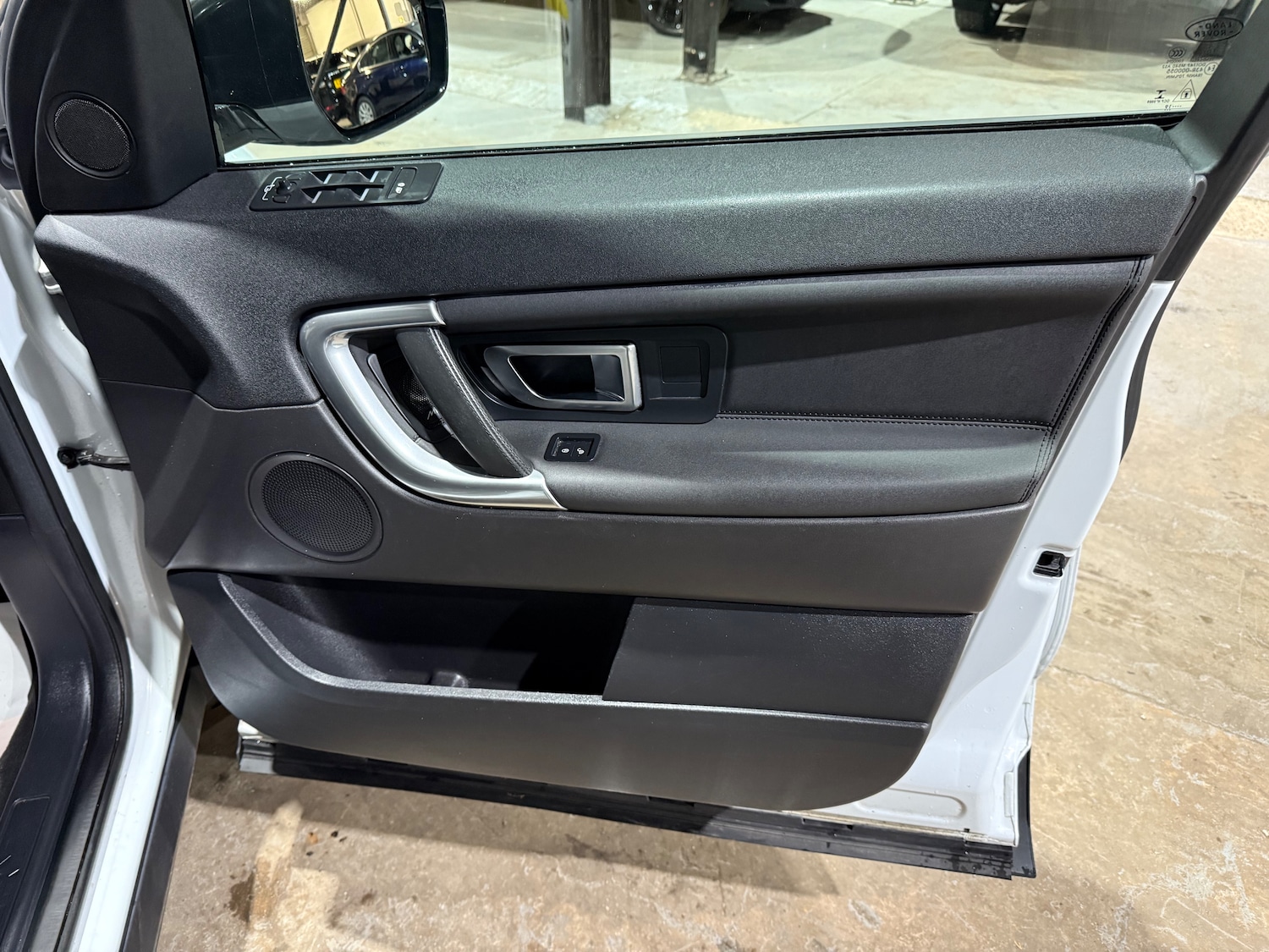 Used Land Rover Discovery Sport 2019 for sale - 76563487: Photo 24