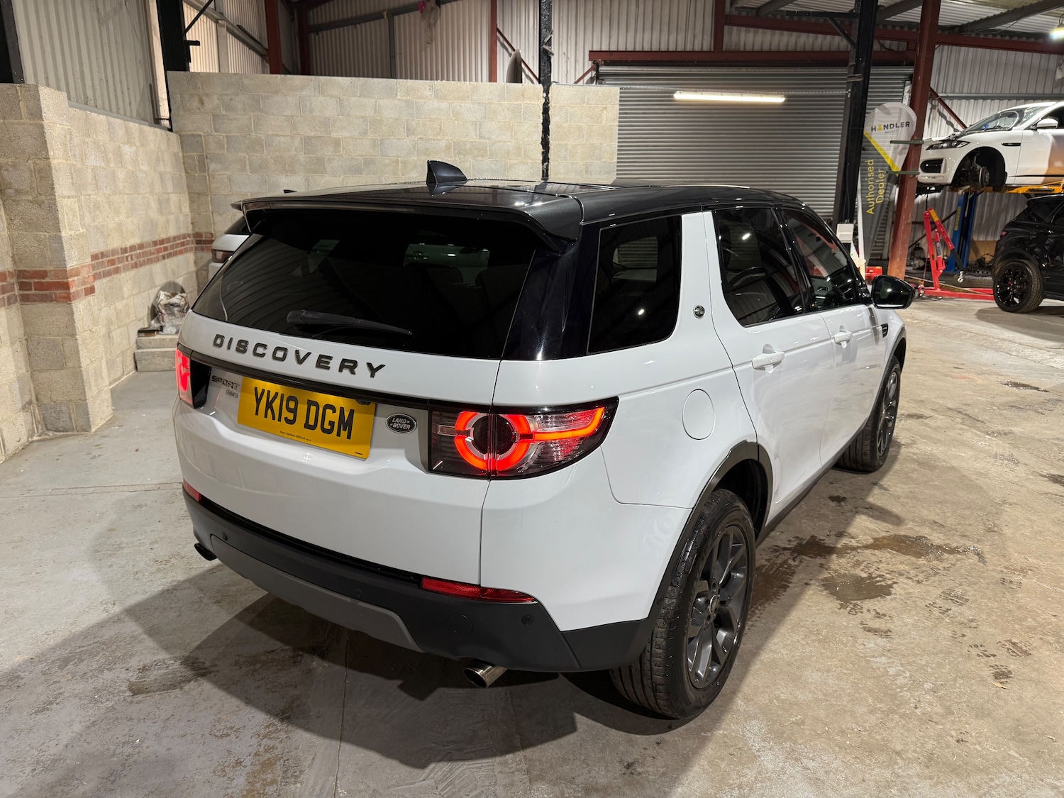Used Land Rover Discovery Sport 2019 for sale - 76563487: Photo 52