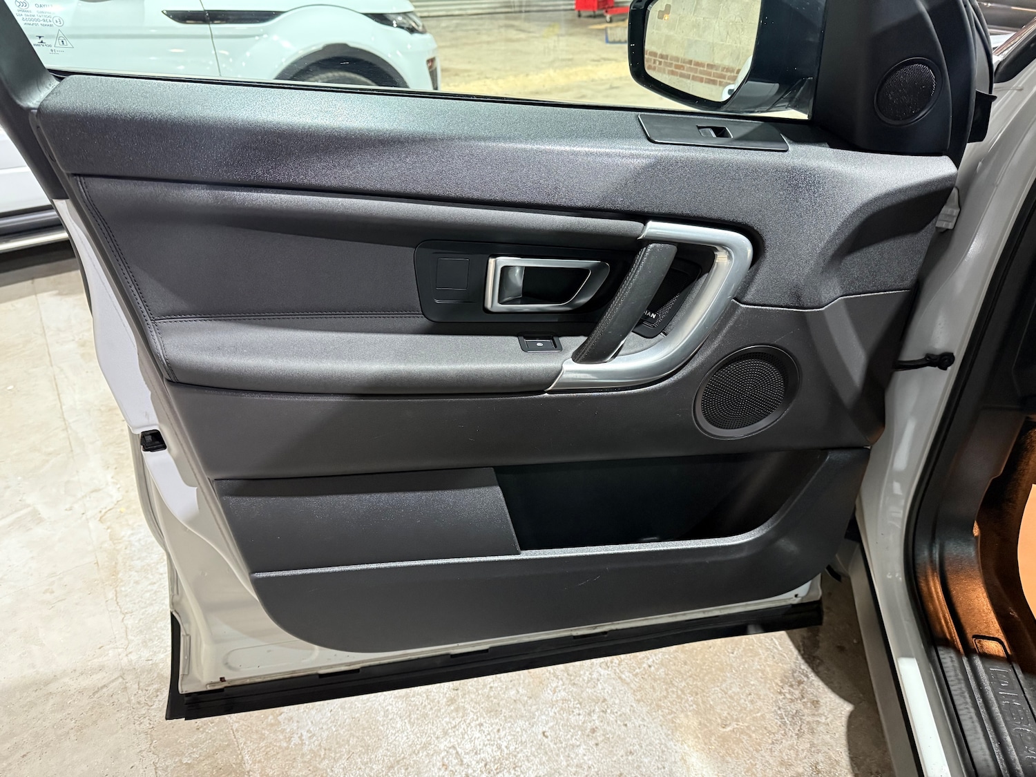 Used Land Rover Discovery Sport 2019 for sale - 76563487: Photo 7