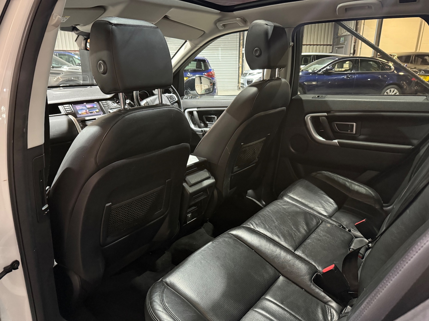 Used Land Rover Discovery Sport 2017 for sale - 76915180: Photo 16