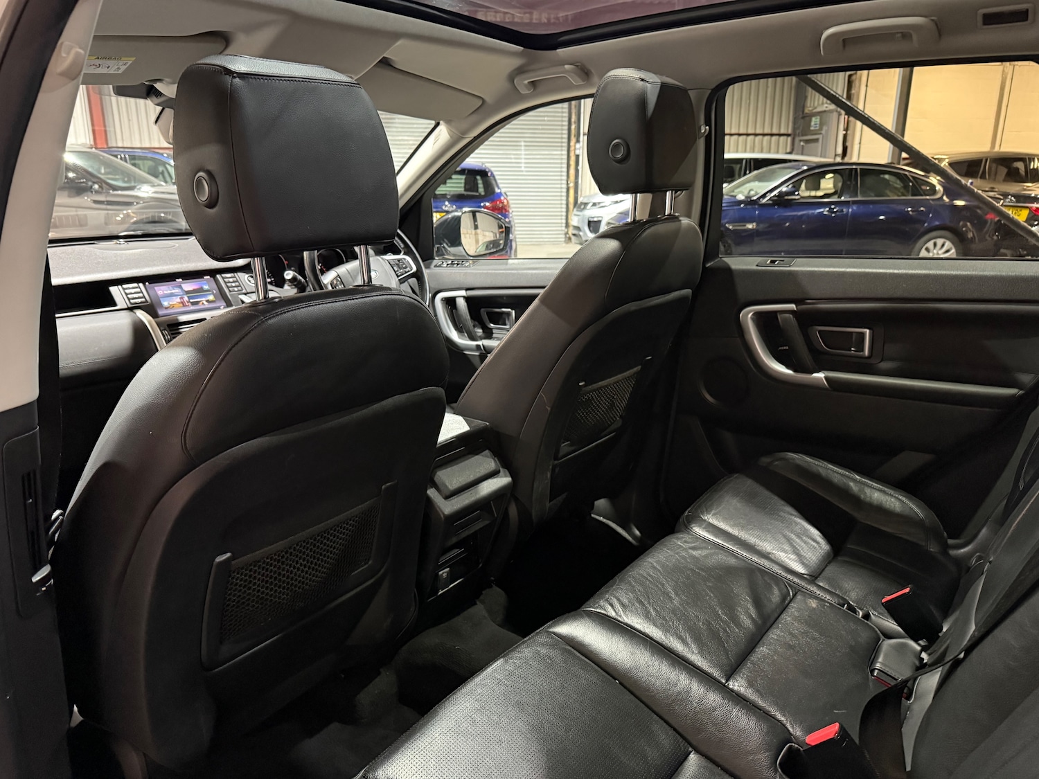 Used Land Rover Discovery Sport 2017 for sale - 76915180: Photo 18